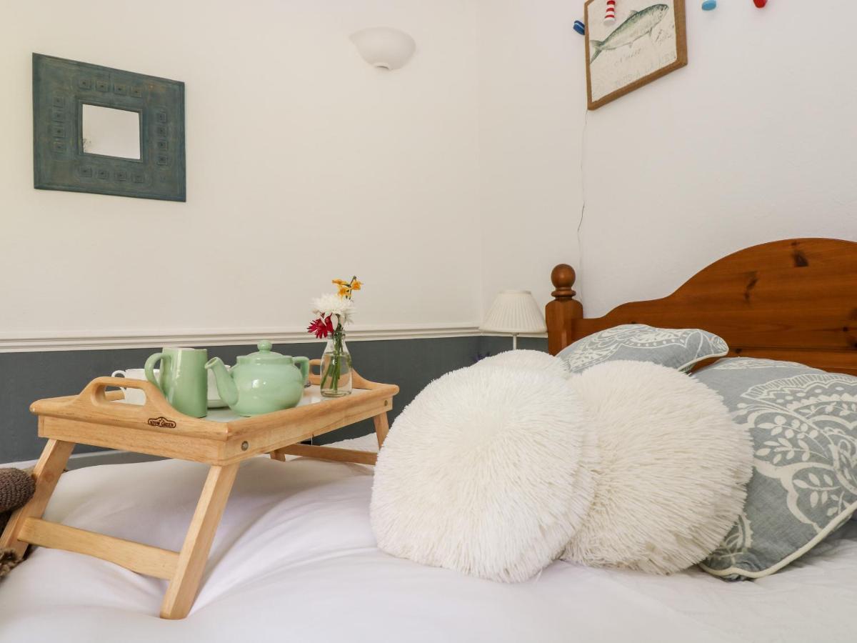 Little Beach House St Austell Bagian luar foto
