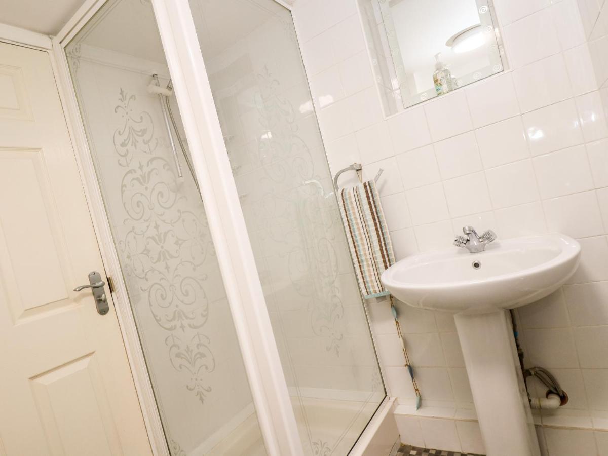 Little Beach House St Austell Bagian luar foto