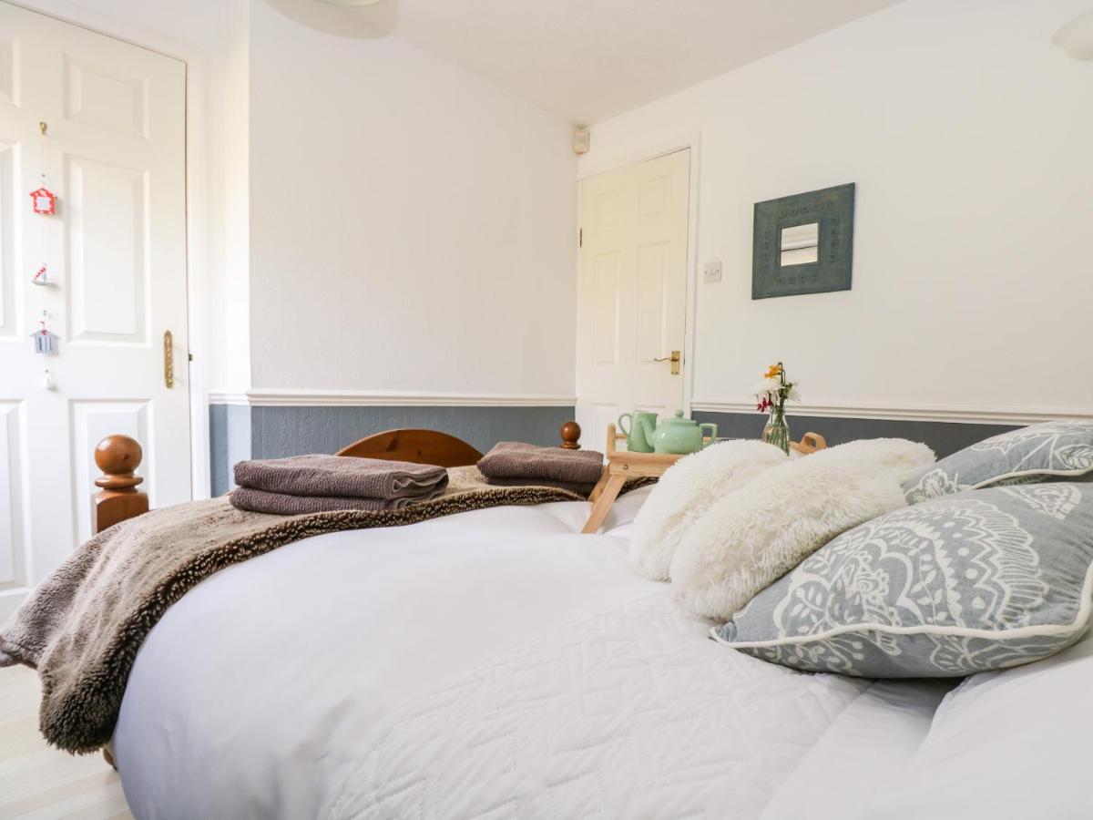Little Beach House St Austell Bagian luar foto